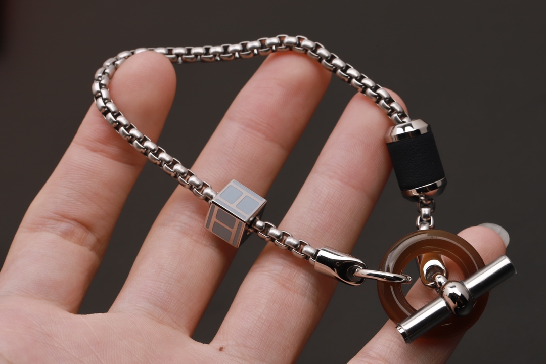 Hermes Bracelet-39