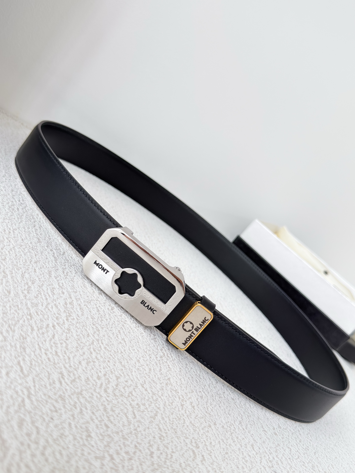 Montblanc belt-79