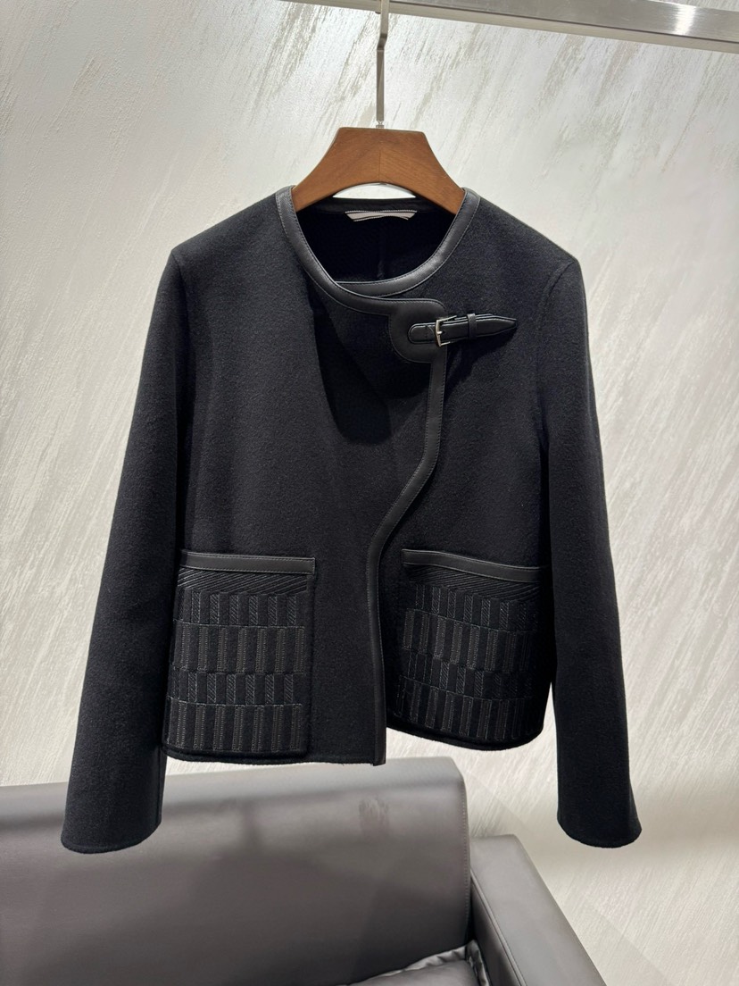 Hermes Clothing-327