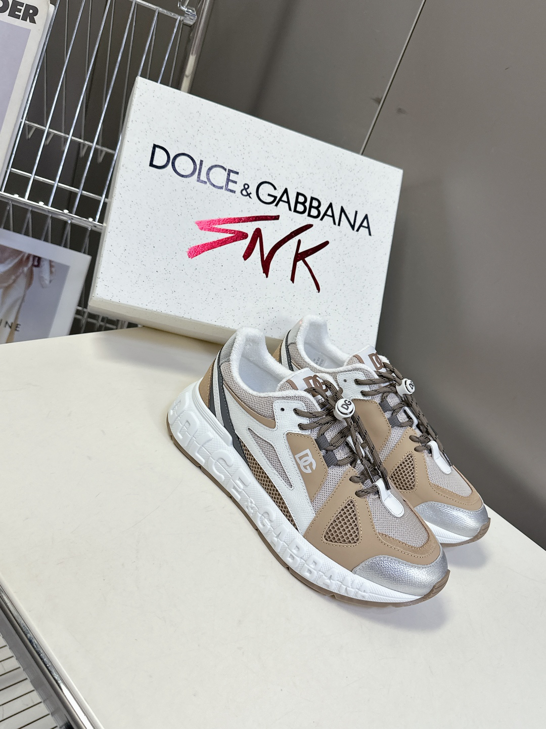 D&G Sneakers-240