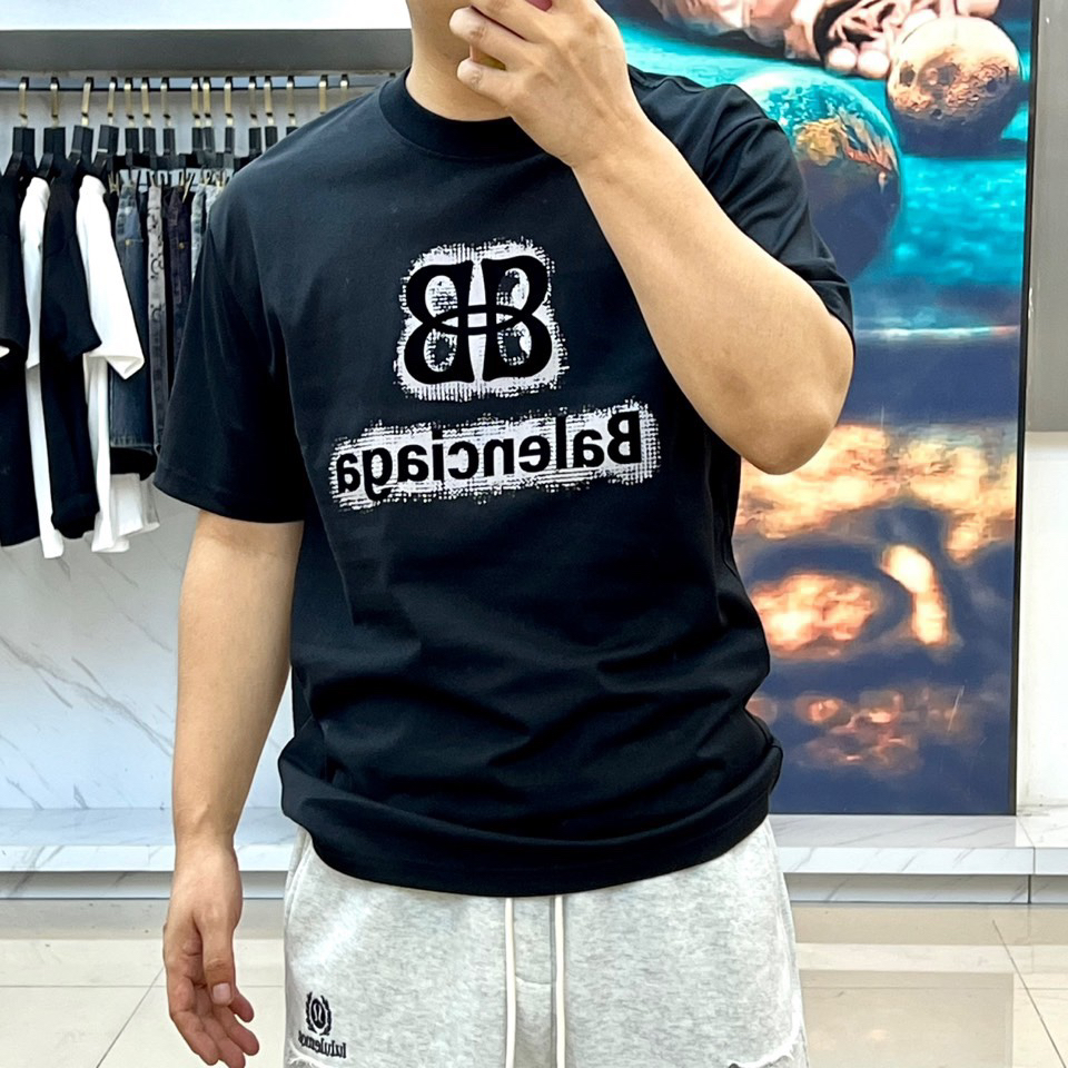 Balenciaga clothing-75