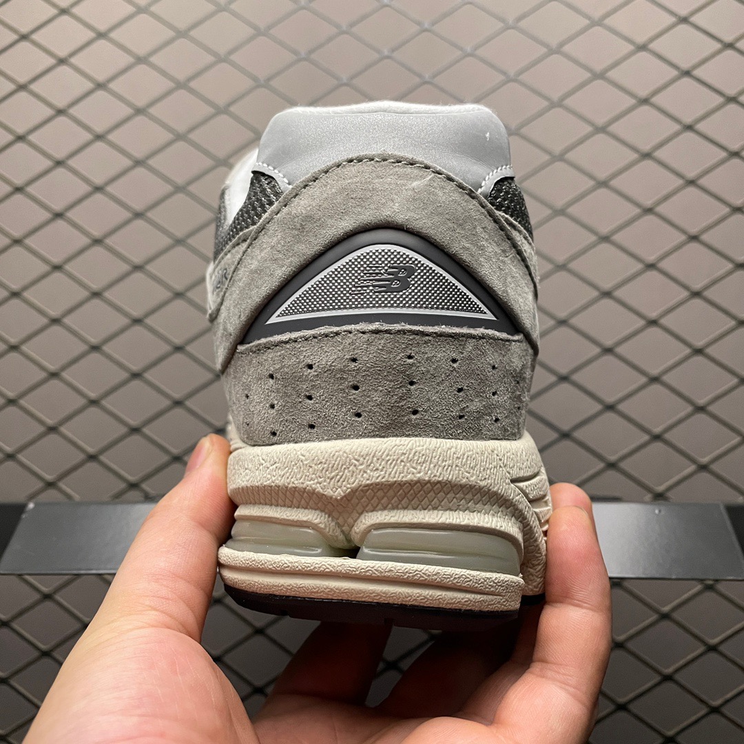 New Balance Sneakers-42