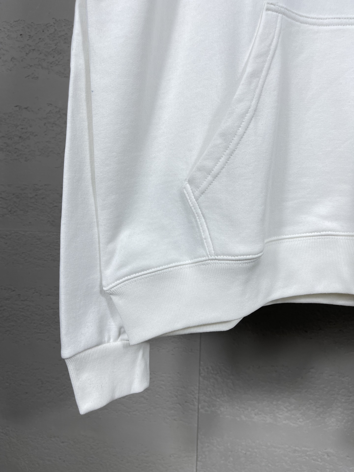 Balenciaga clothing-216