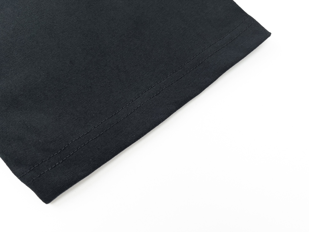 Balenciaga clothing-193