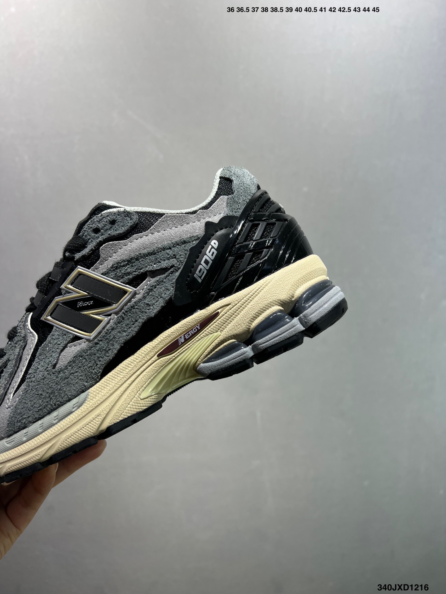 New Balance Sneakers-61