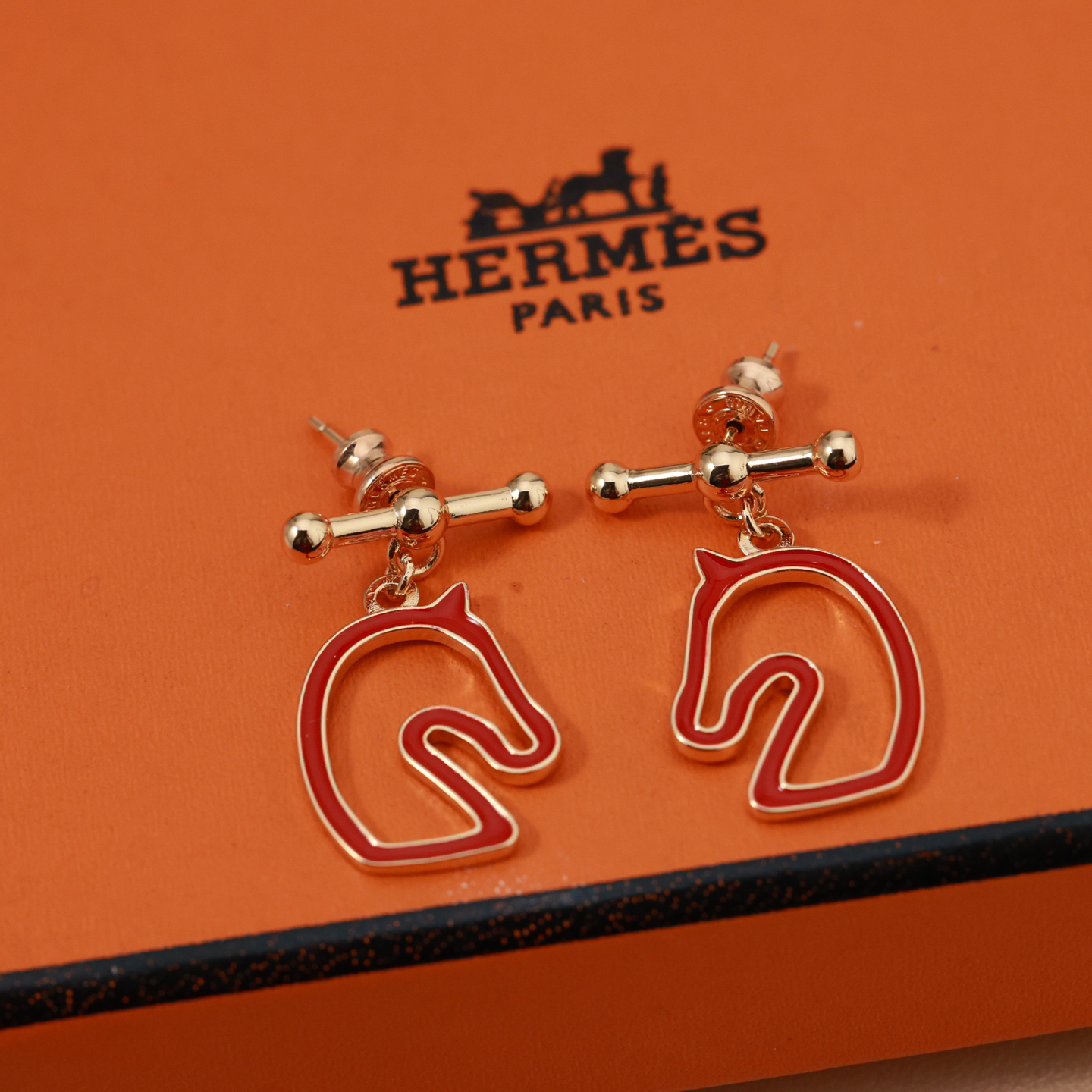 Hermes earrings-2