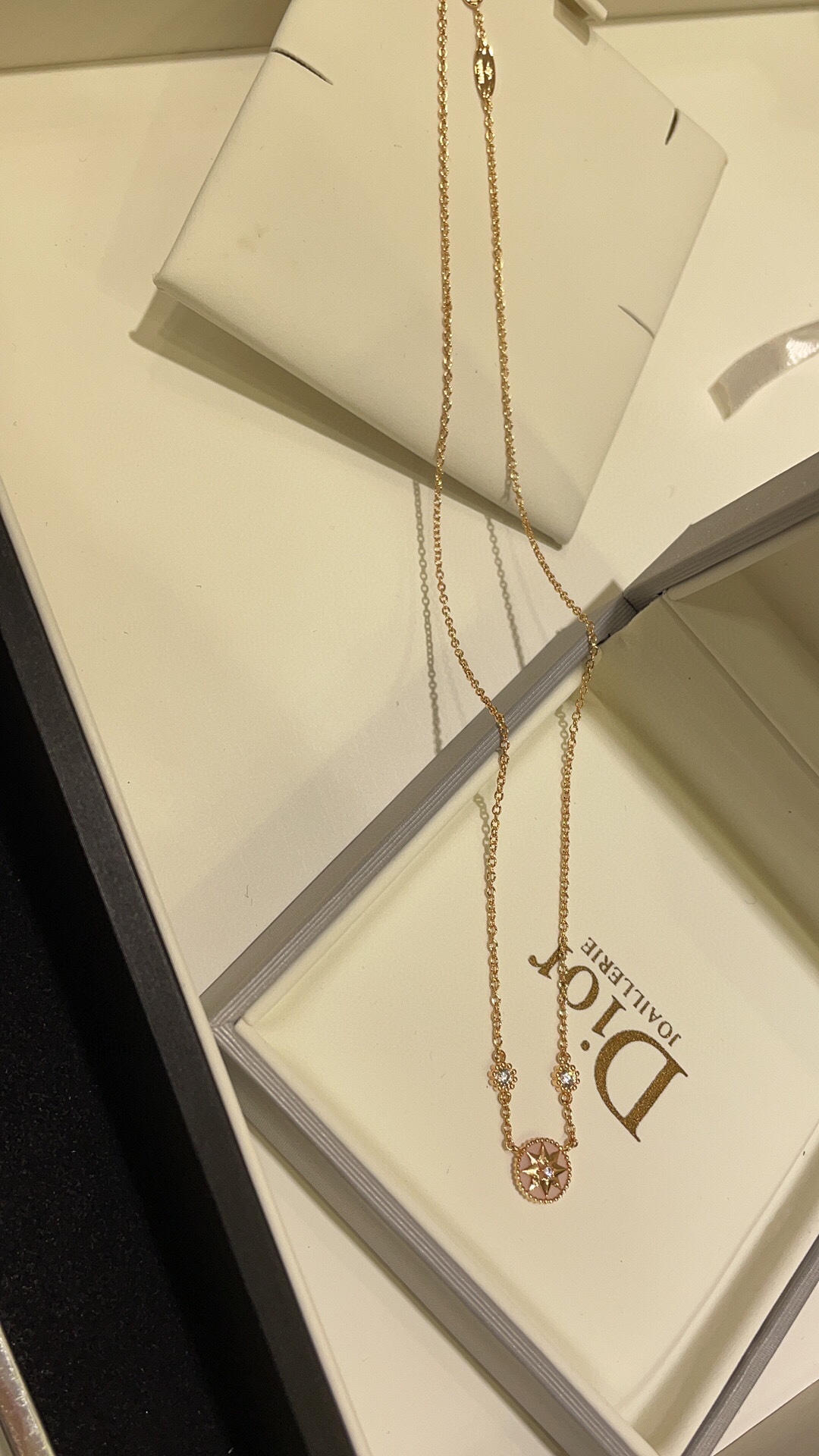Dior necklace-17