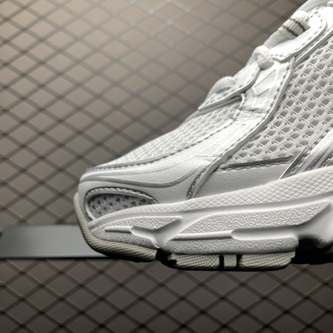 New Balance Sneakers-50