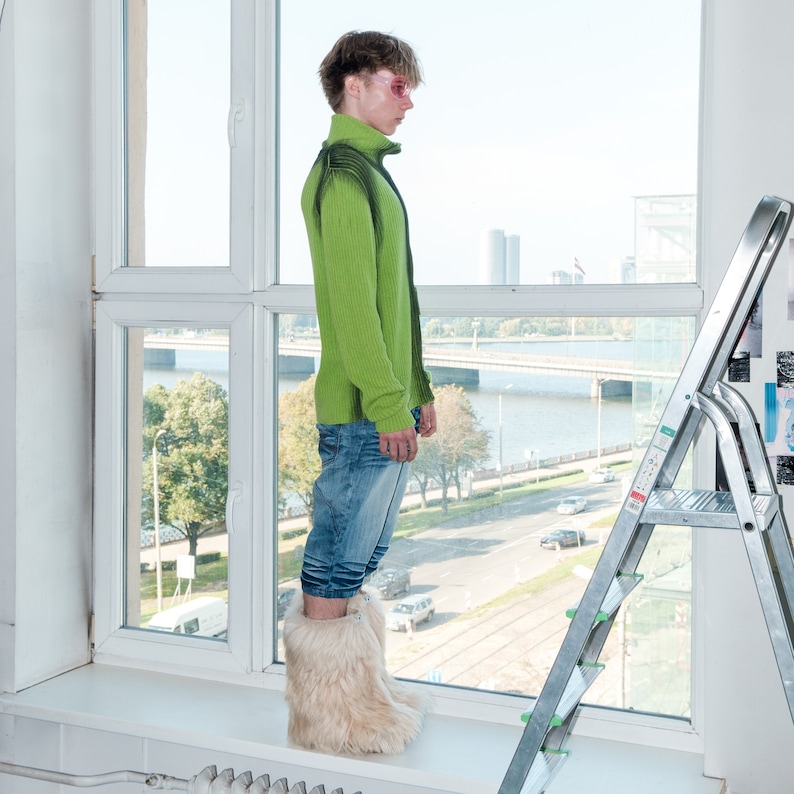 Y2K Vintage unique ribbed spray paint jumper in green&black