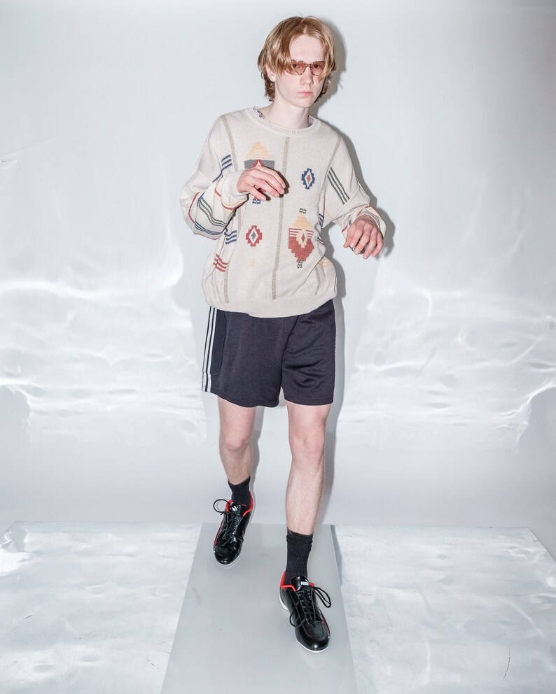 90s Vintage geometric print simple jumper in toasted almond