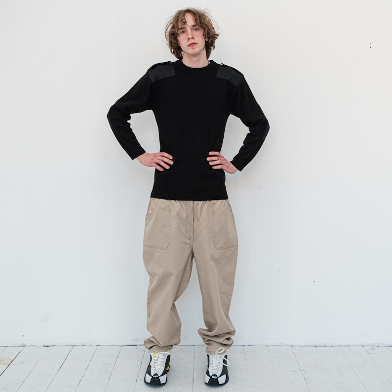 Y2K Vintage mysterious shoulder strap detail jumper in black