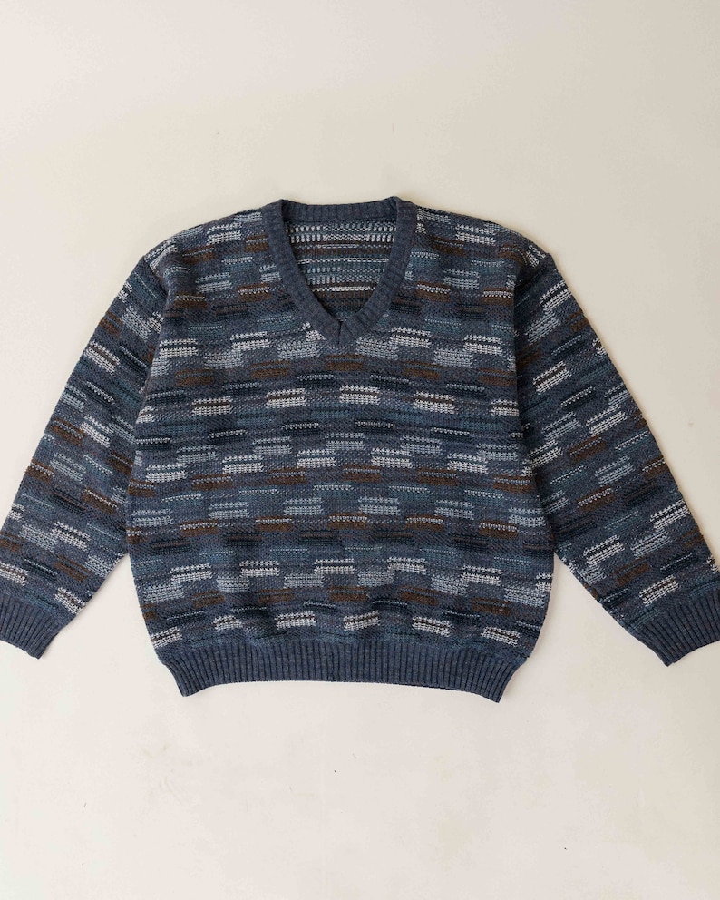 Vintage 80s Casual V Neck Striped Knit Wool Jumper Men M