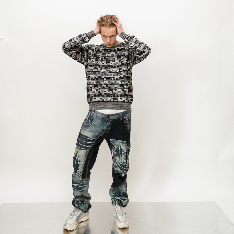 90s Vintage retro unique window jumper in grey tones