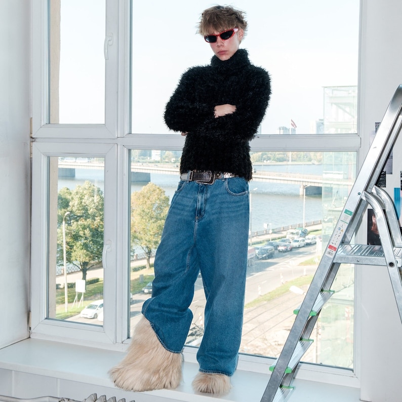 90s Vintage fluffy eyelash yarn turtleneck jumper in black