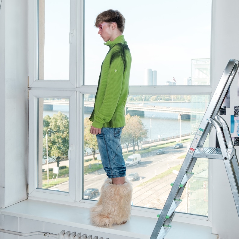 Y2K Vintage unique ribbed spray paint jumper in green&black