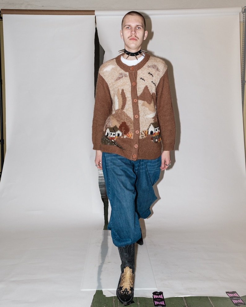 90s Vintage adorable cottage print cardigan in muted tones