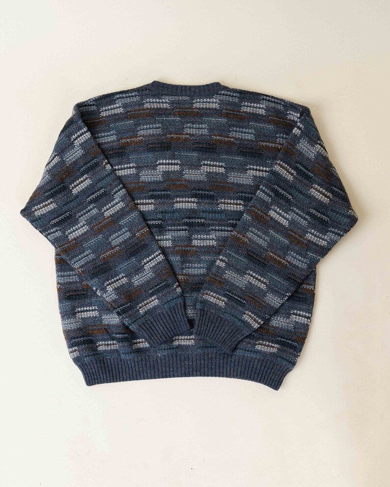 Vintage 80s Casual V Neck Striped Knit Wool Jumper Men M