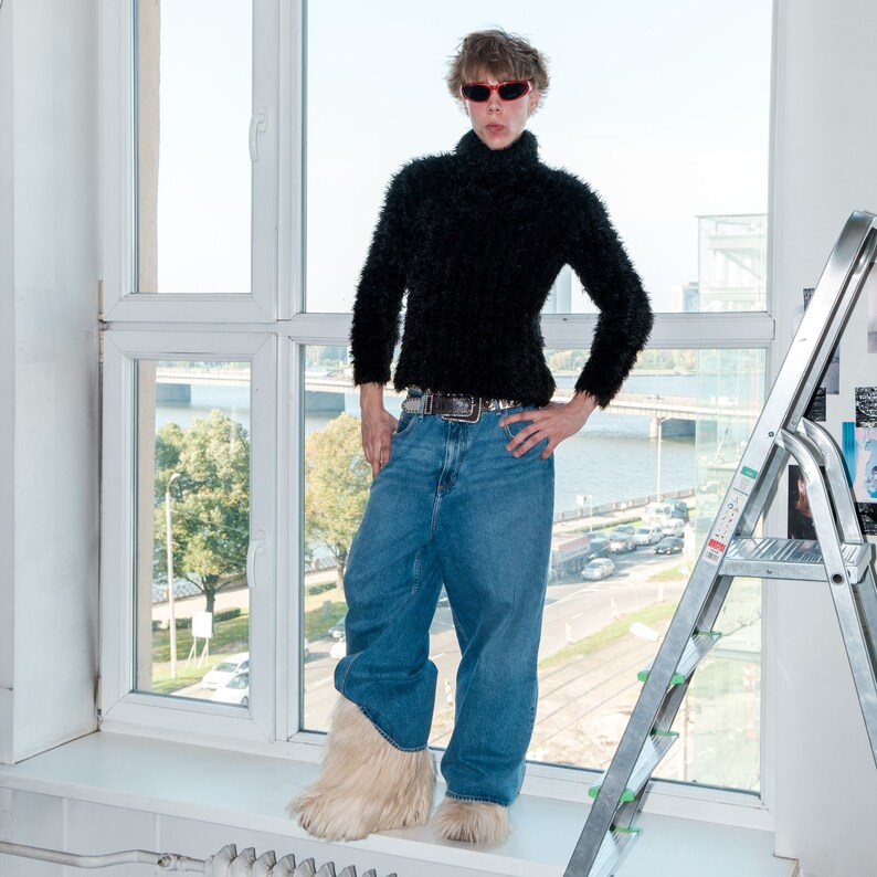 90s Vintage fluffy eyelash yarn turtleneck jumper in black