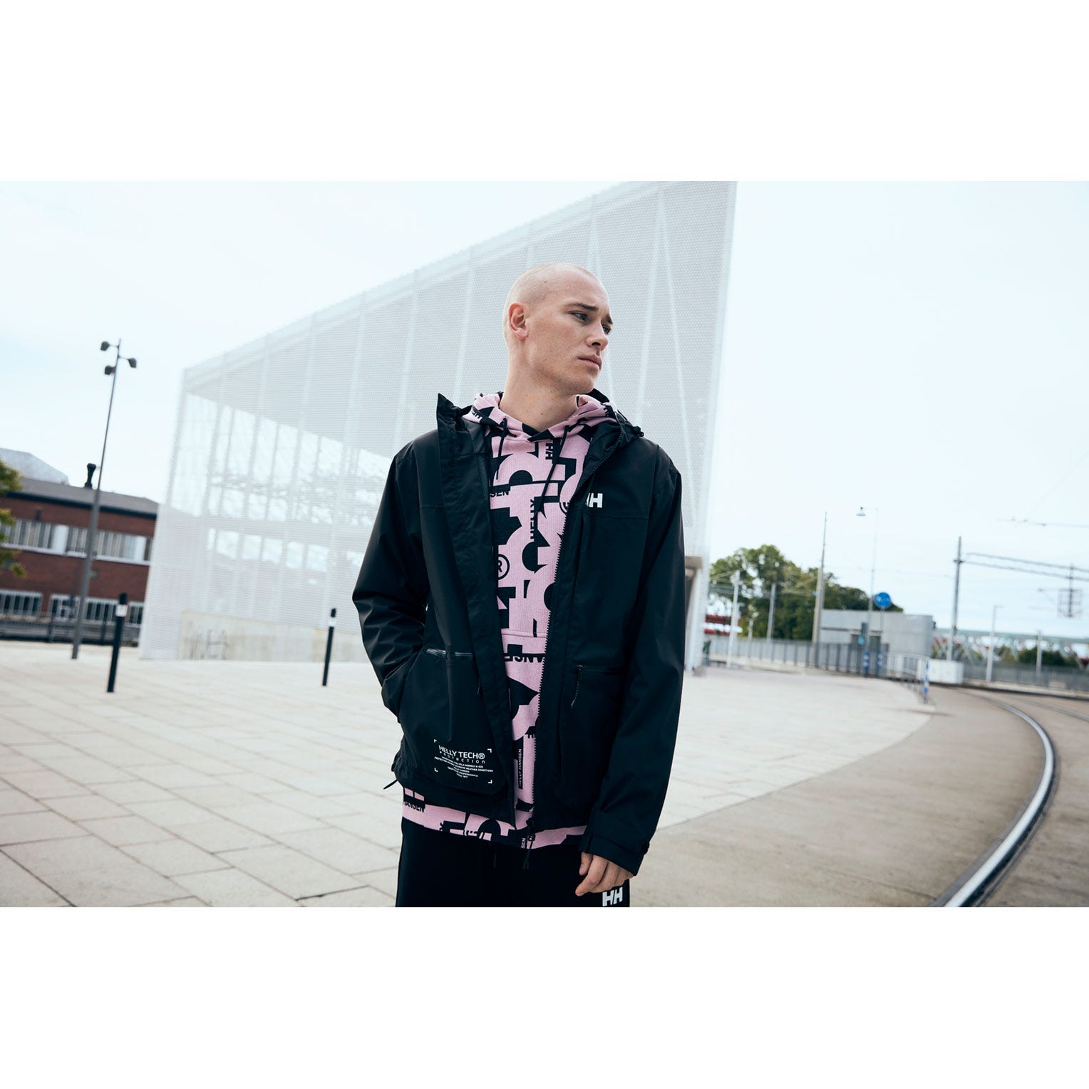 MEN'S MOVE HOODED RAIN JACKET