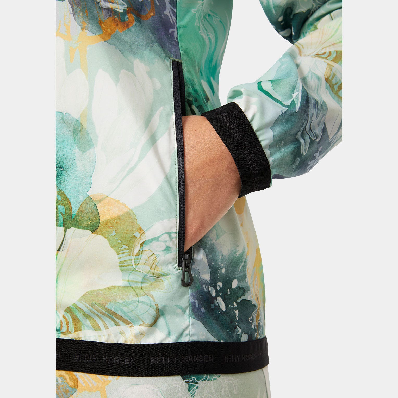 Women's HP Light Windbreaker Esra