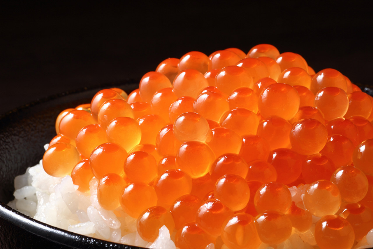 Ikura Salmon Caviar - Chum | 2.2 lb Tub