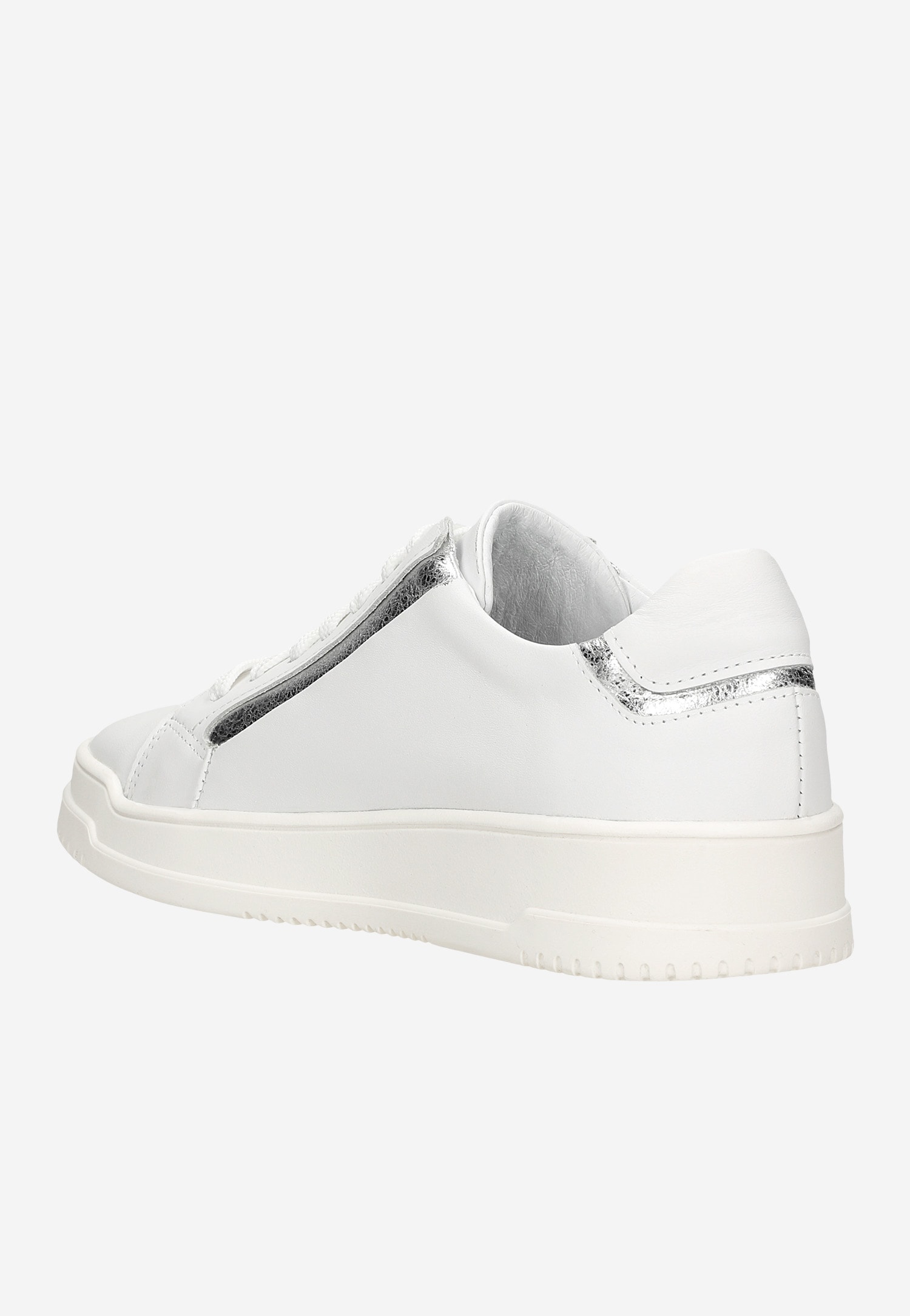 Białe trampki damskie z ozdobnymi srebrnymi elementami