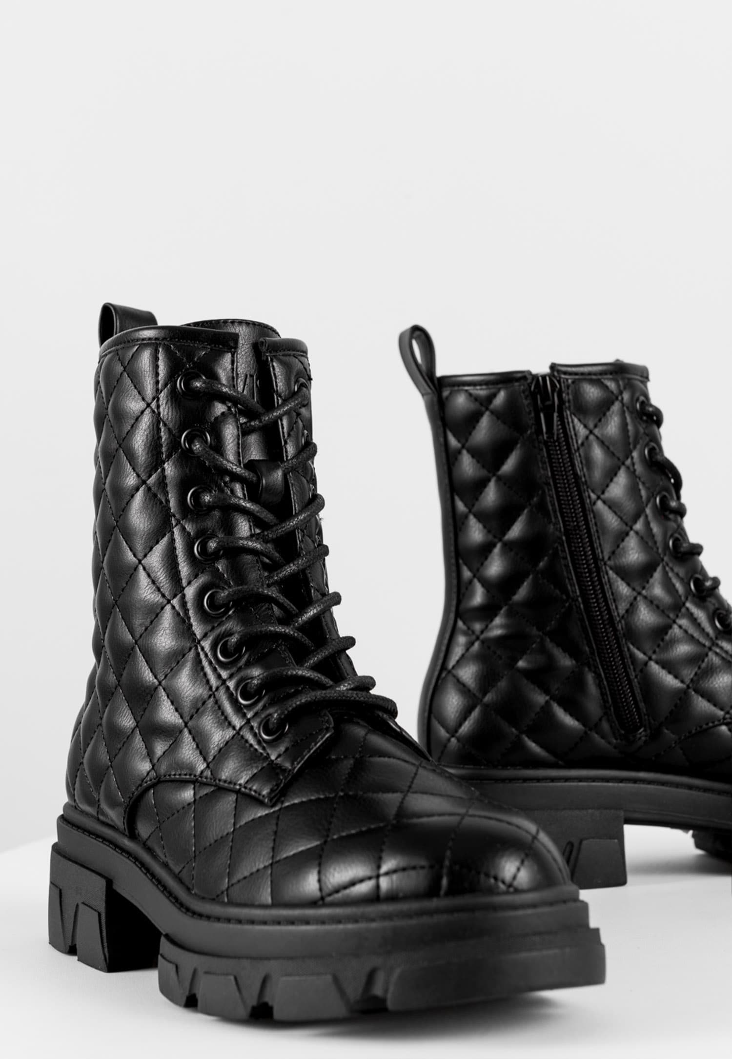 WJS czarne bikery damskie z pikowaniem