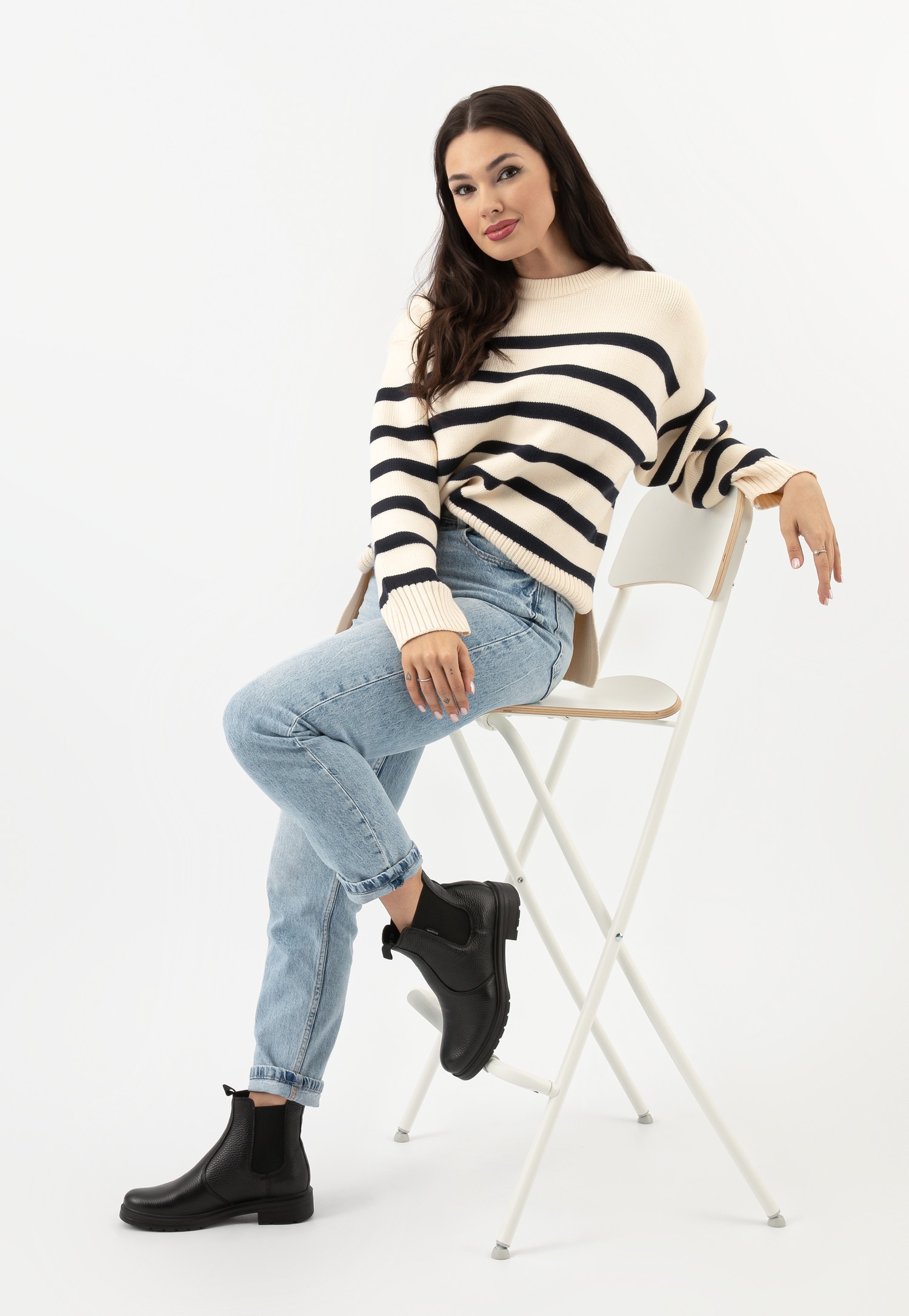 Czarne jesienne sztyblety damskie w stylu miejskim