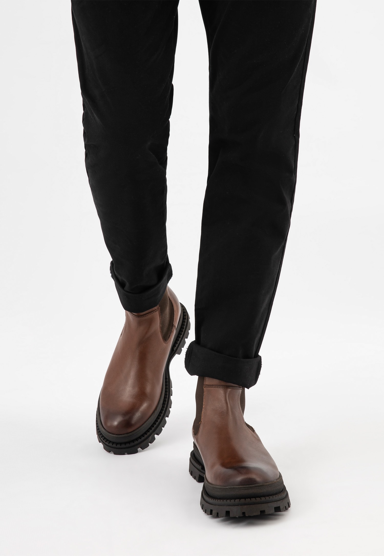 Wysokie skórzane sztyblety męskie brązowe