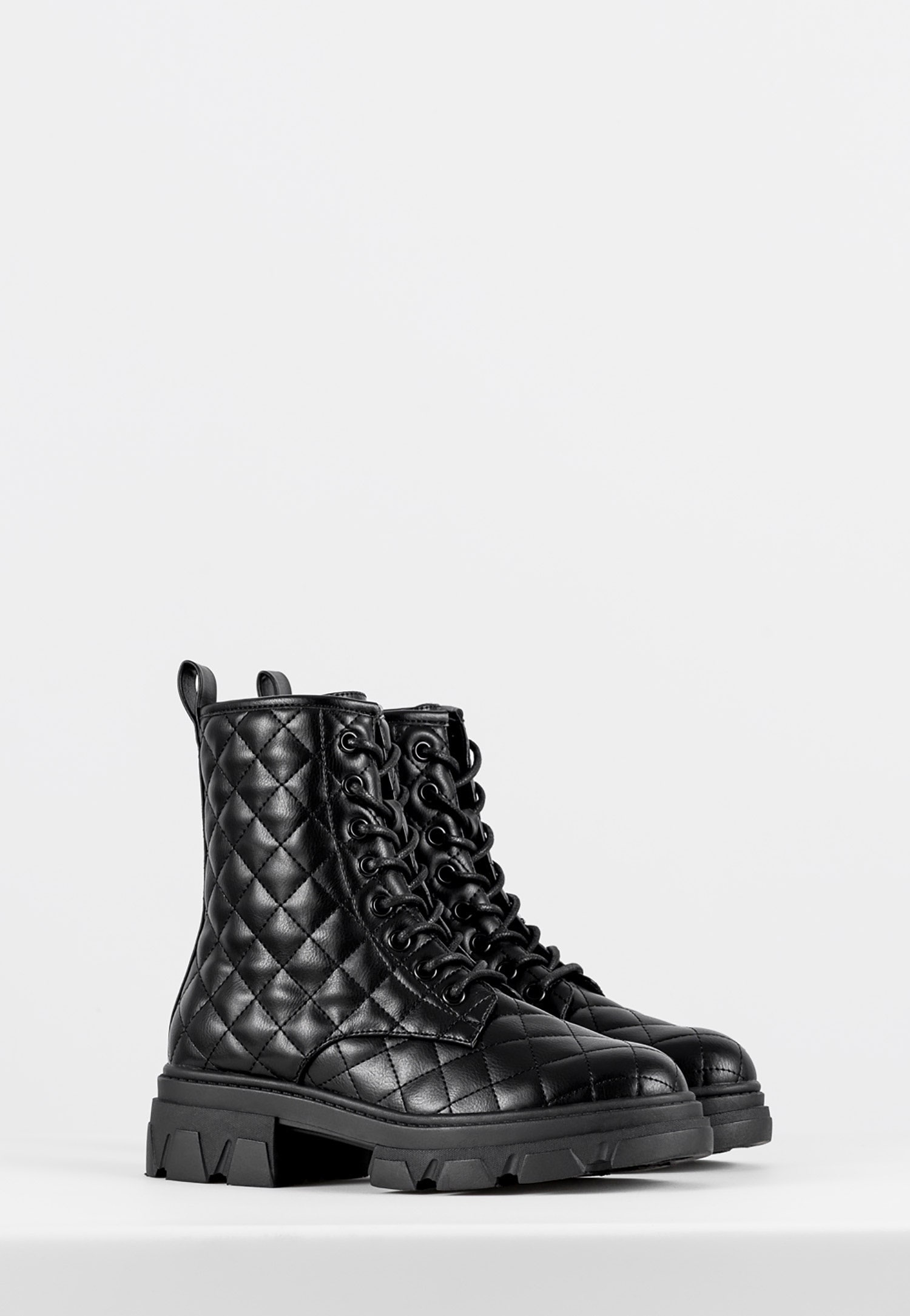 WJS czarne bikery damskie z pikowaniem