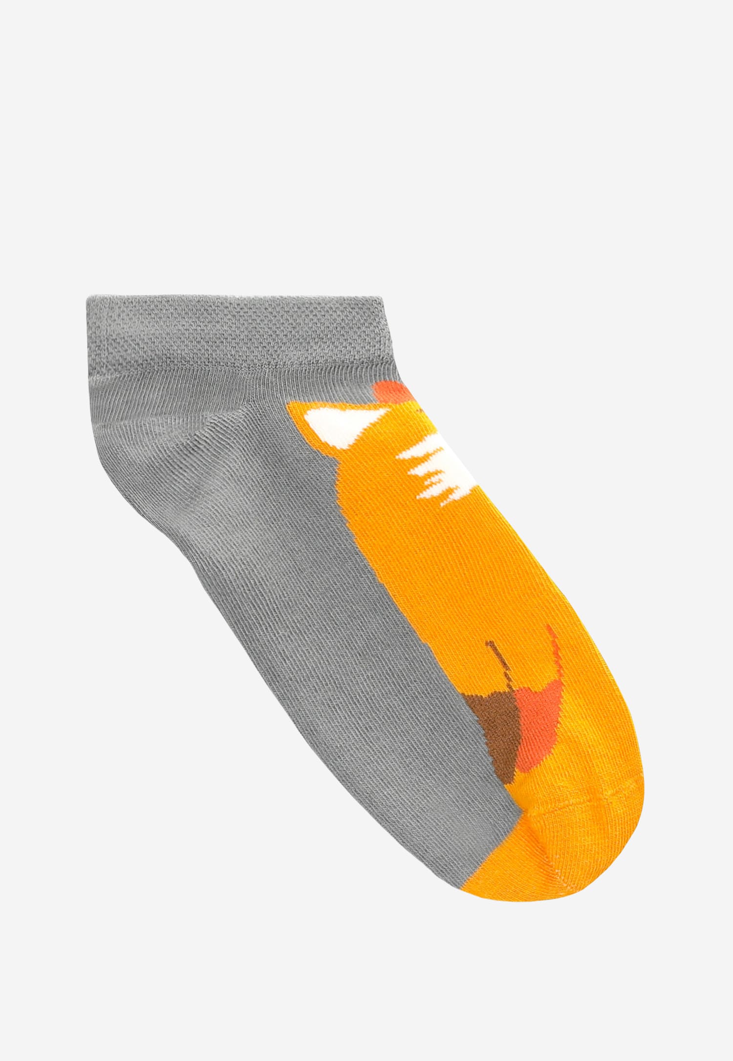 Popielate stopki z lisem