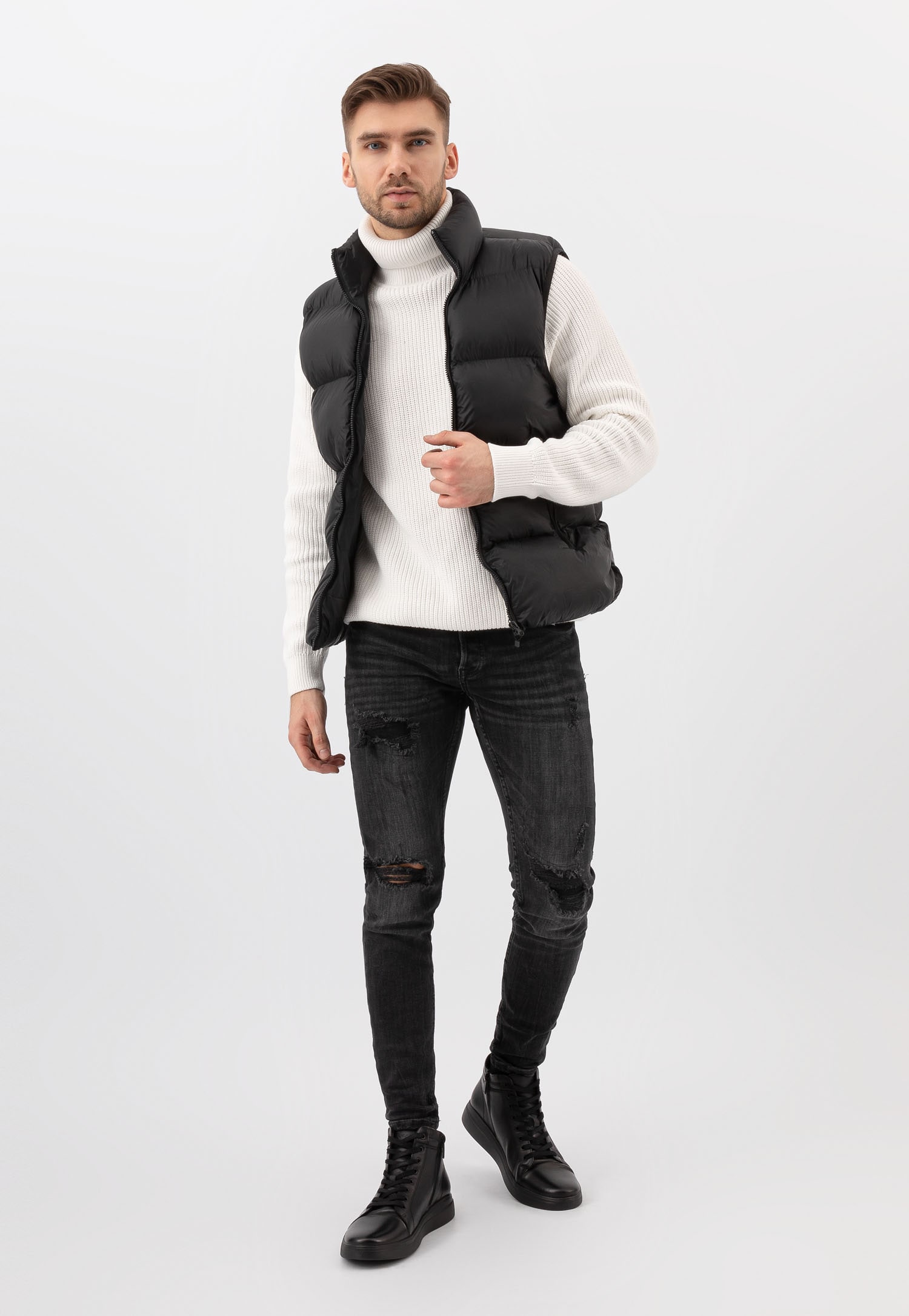 Czarne trampki męskie zapinane na zamek