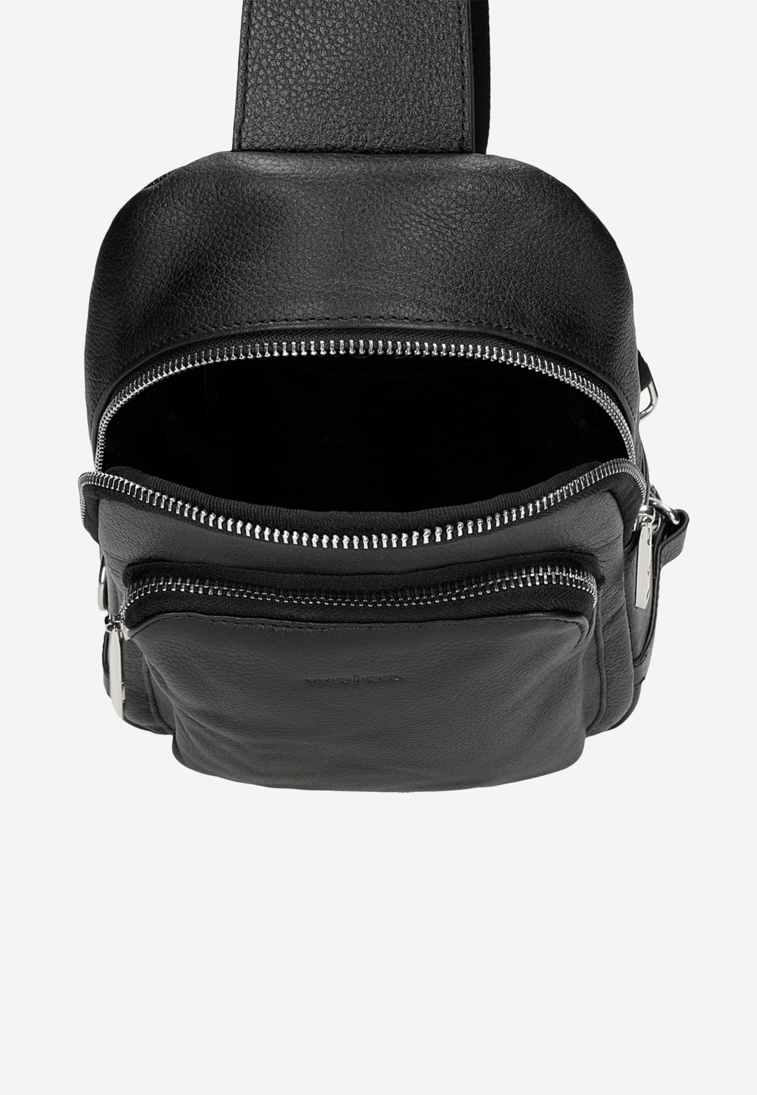 Czarna torba męska ze skóry licowej