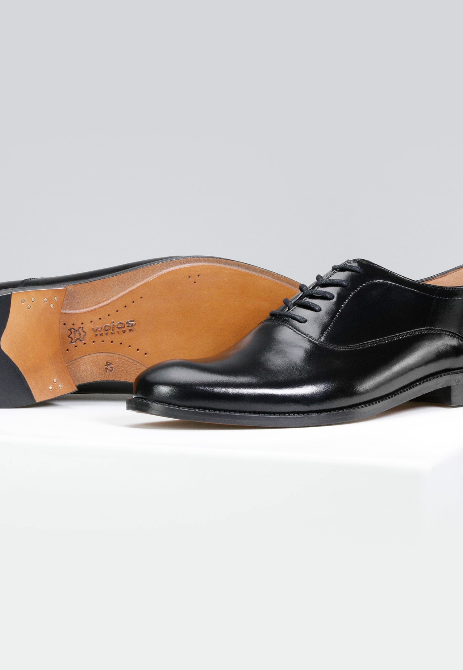 Wizytowe półbuty męskie w kolorze czarnym - linia PREMIUM