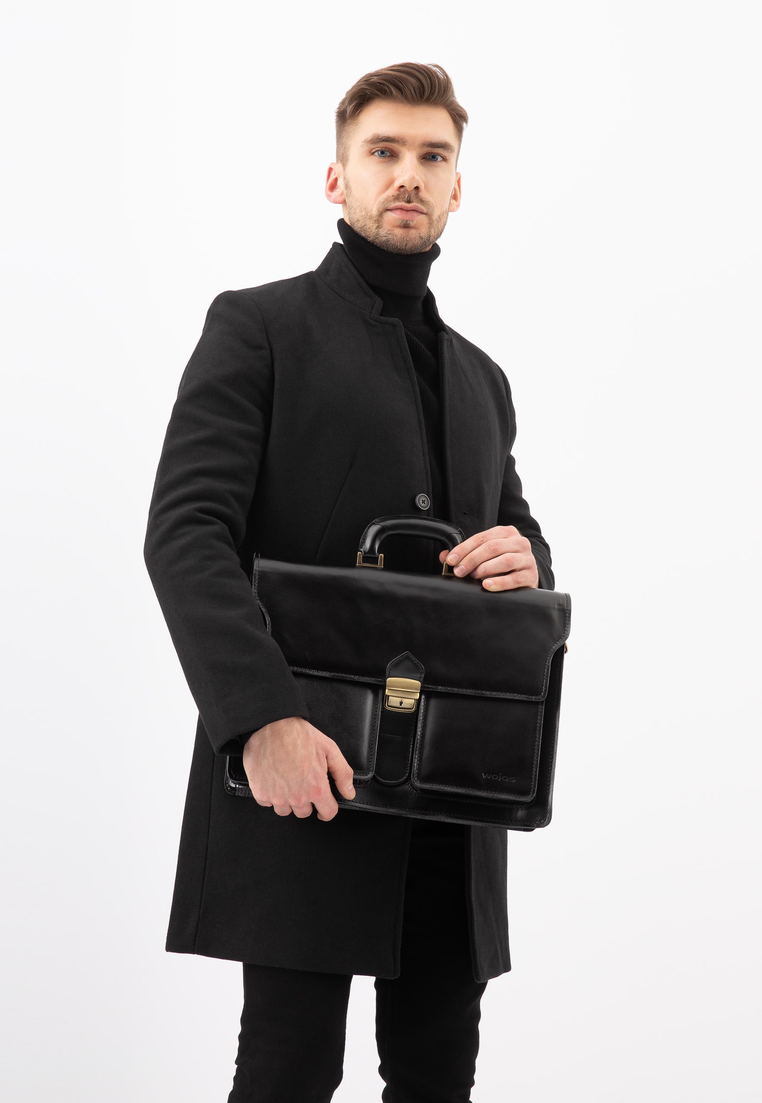 Czarna klasyczna teczka skórzana