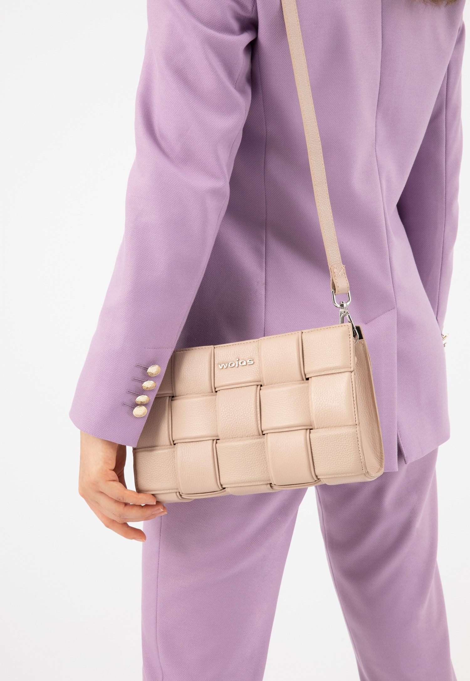 Czarna pleciona torebka damska ze skóry licowej