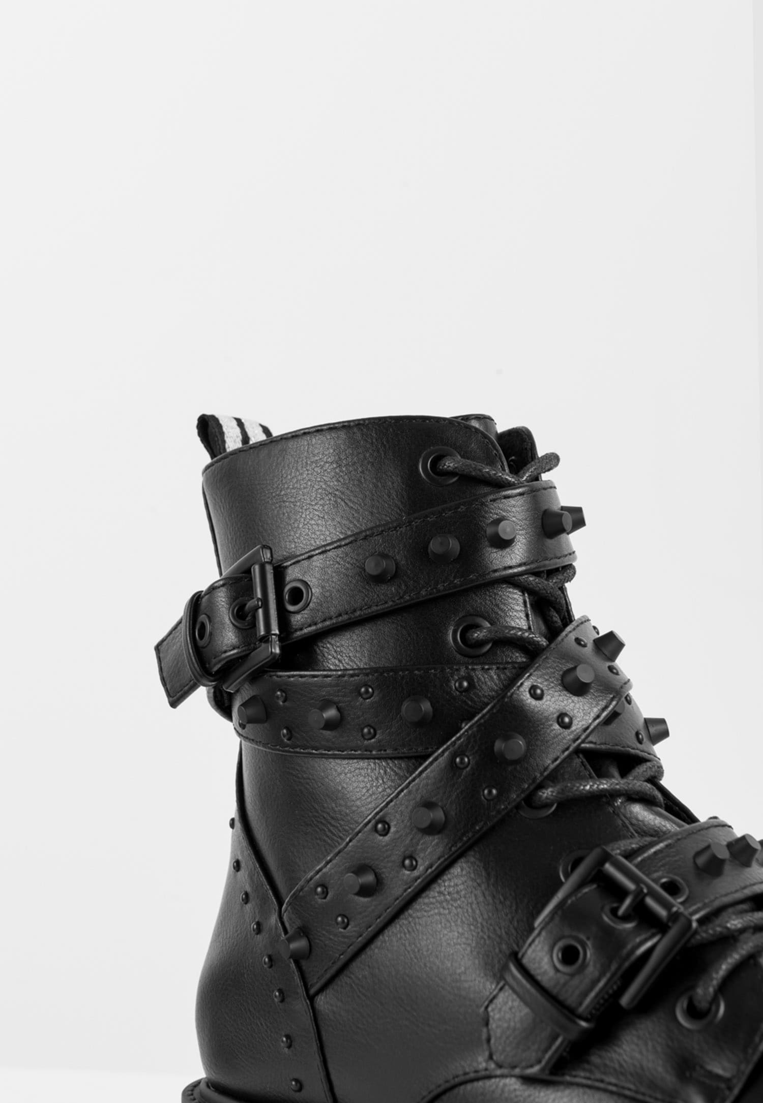 WJS czarne trzewiki damskie z ozdobnymi paskami