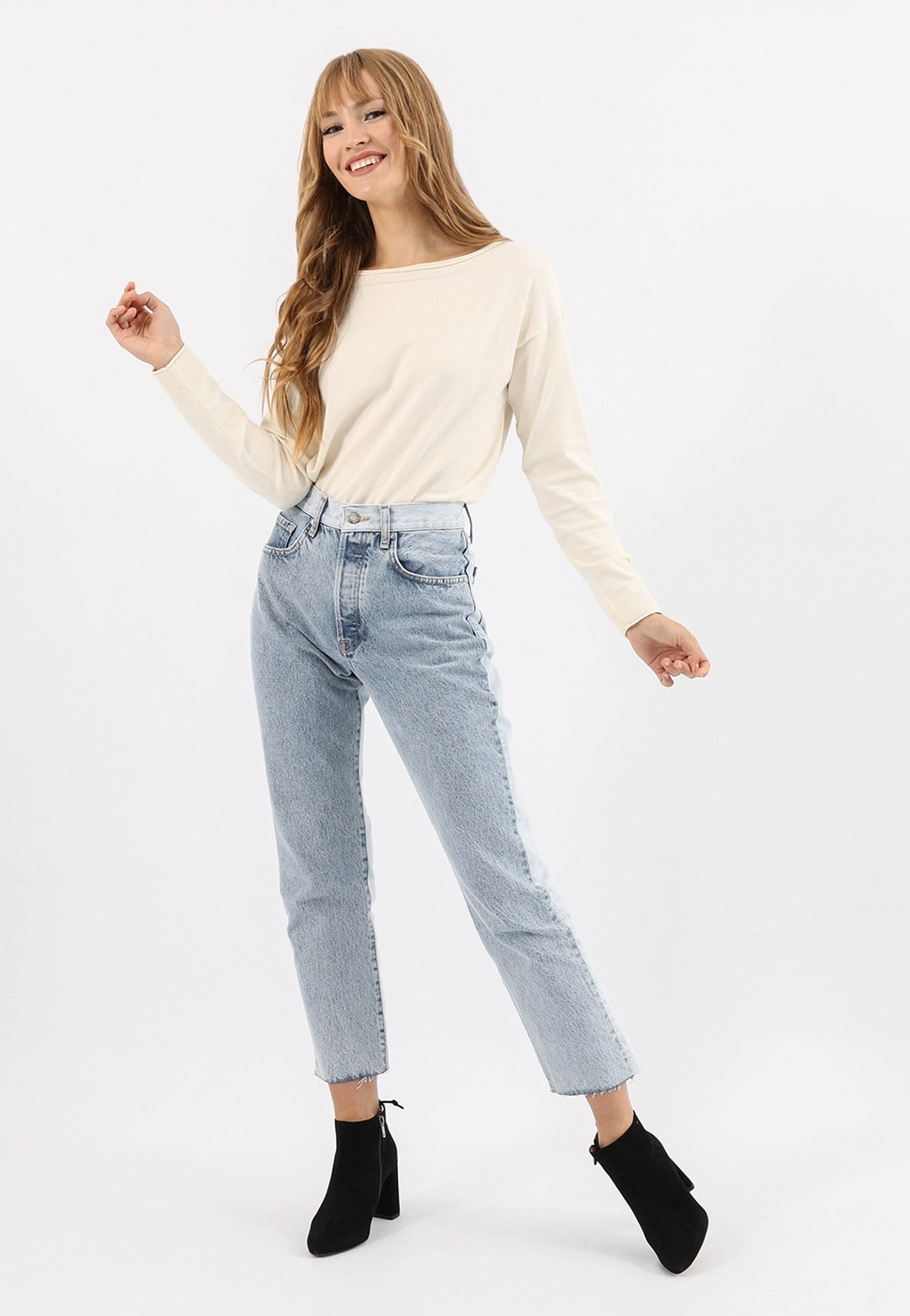 Czarne skórzane botki damskie na słupku z noskiem w szpic