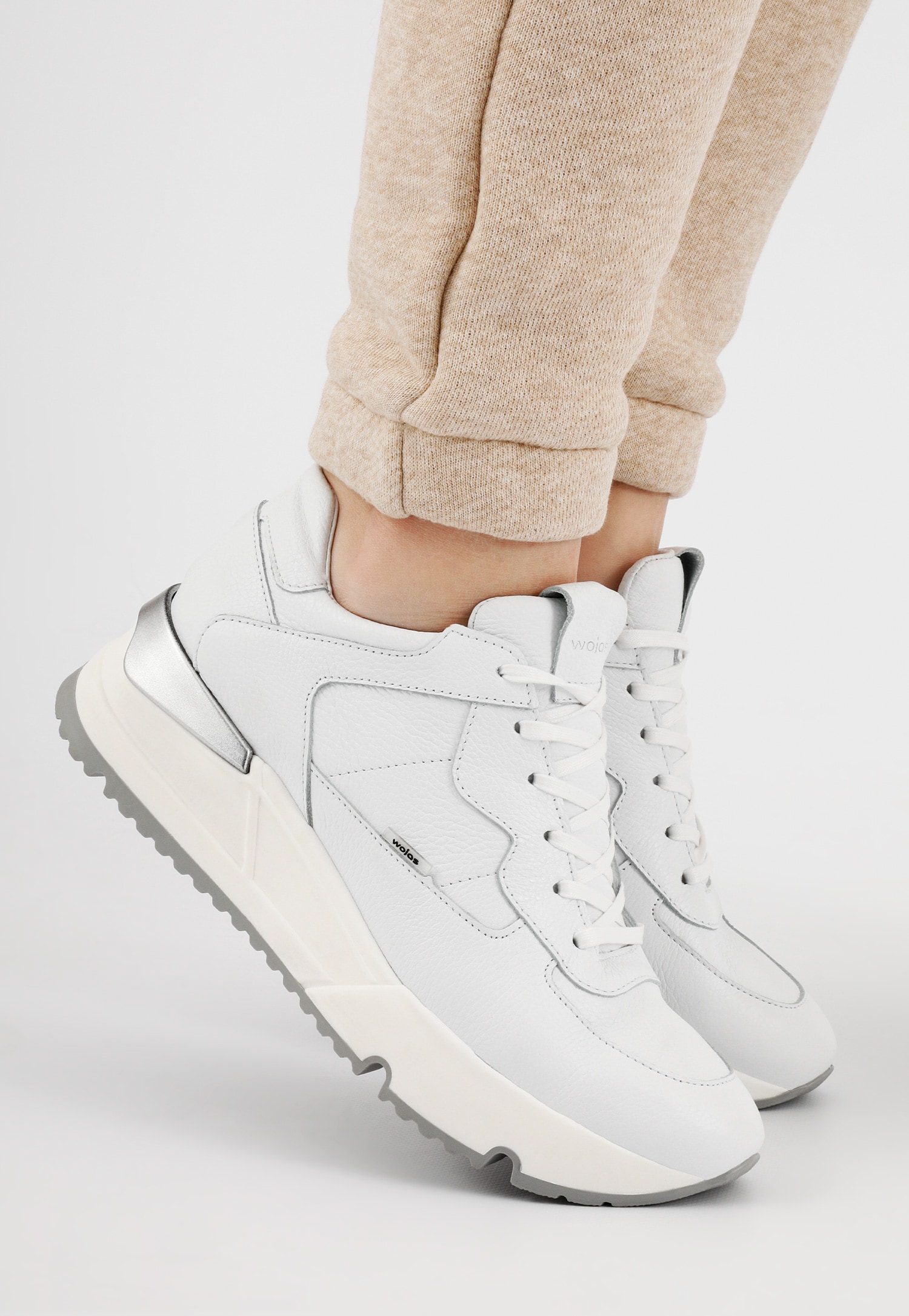 Czarne skórzane sneakersy damskie