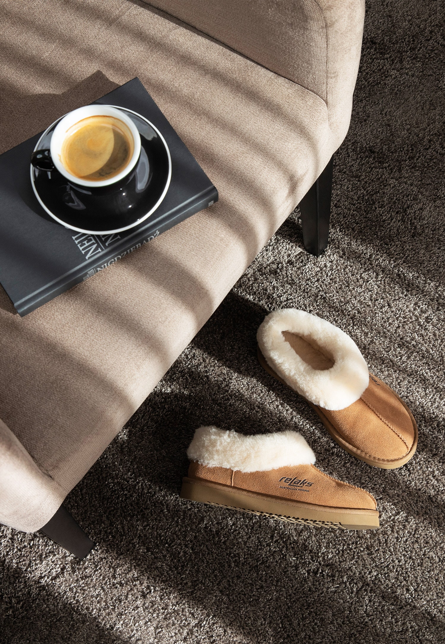 Jasnobrązowe kapcie RELAKS z wełny z merynosa