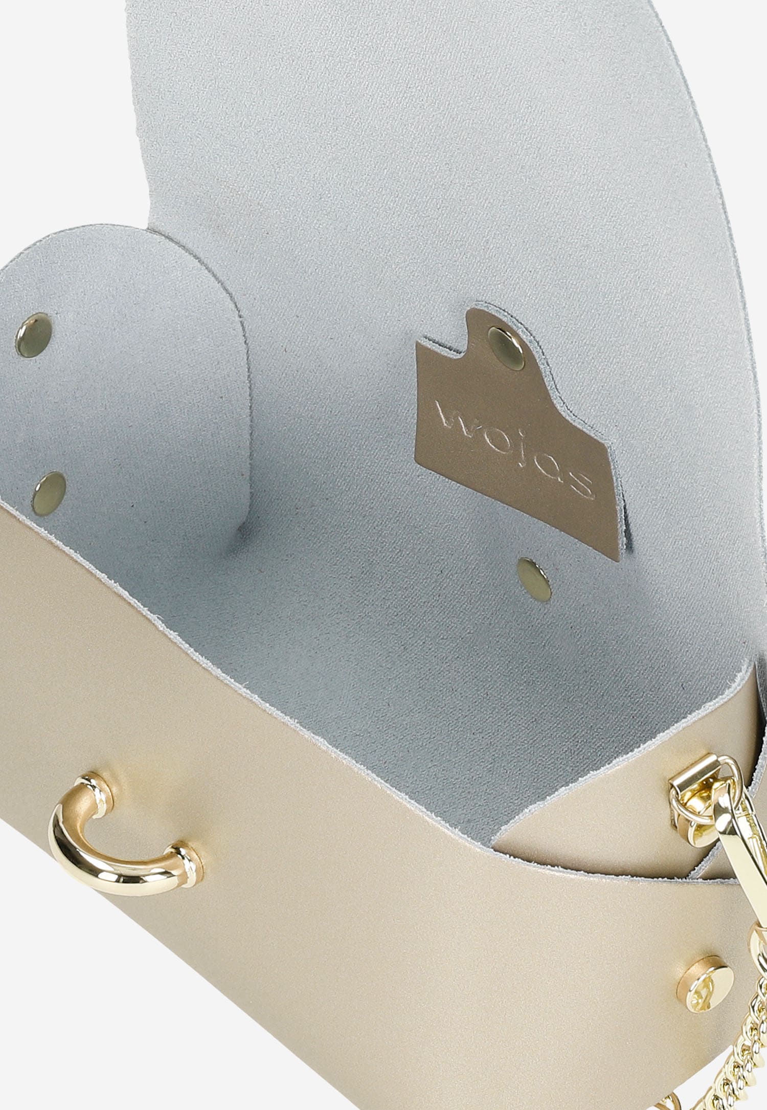 Mała czerwona torebka damska na łańcuszku