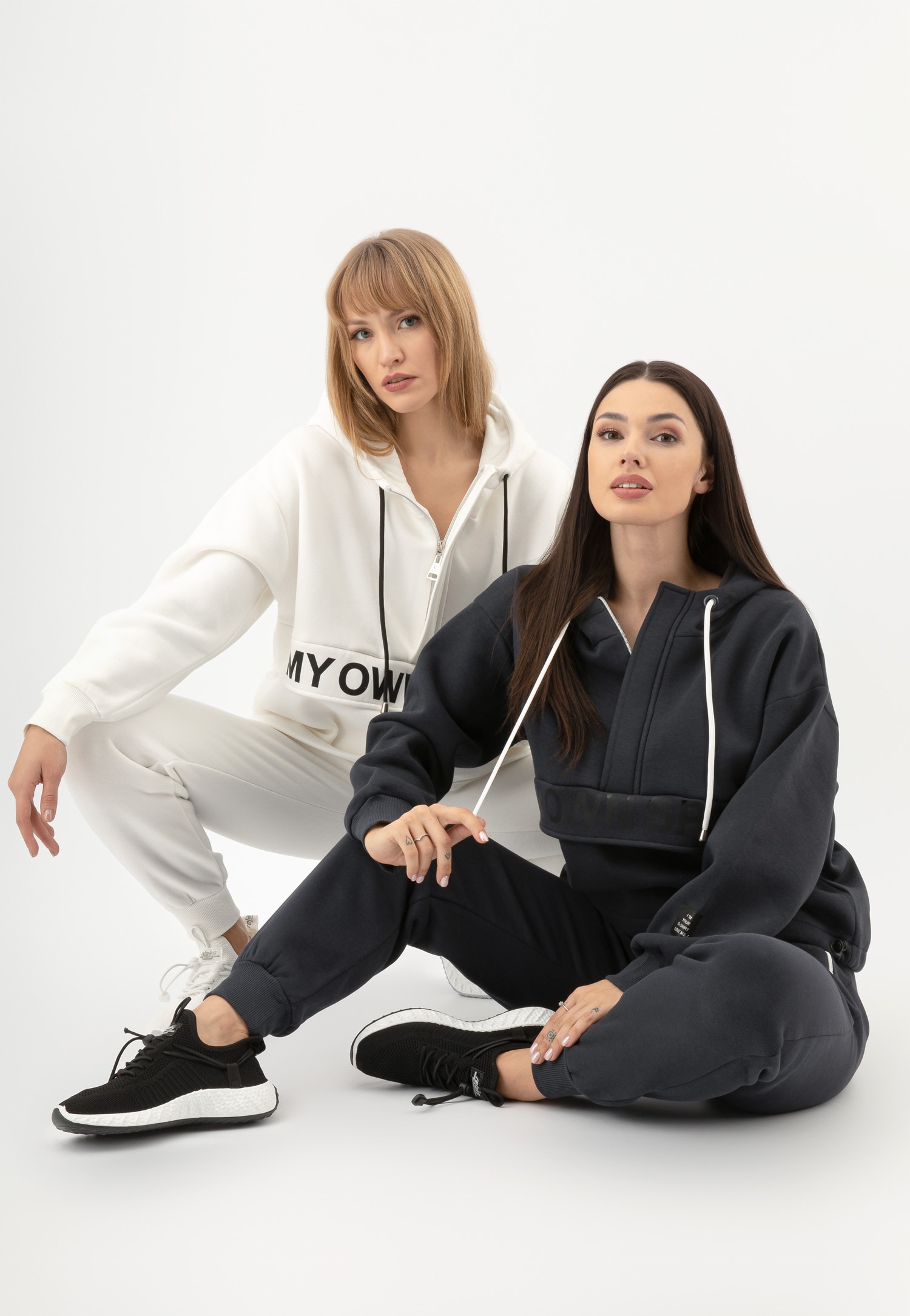 RELAKS beżowa bluza dresowa z kapturem