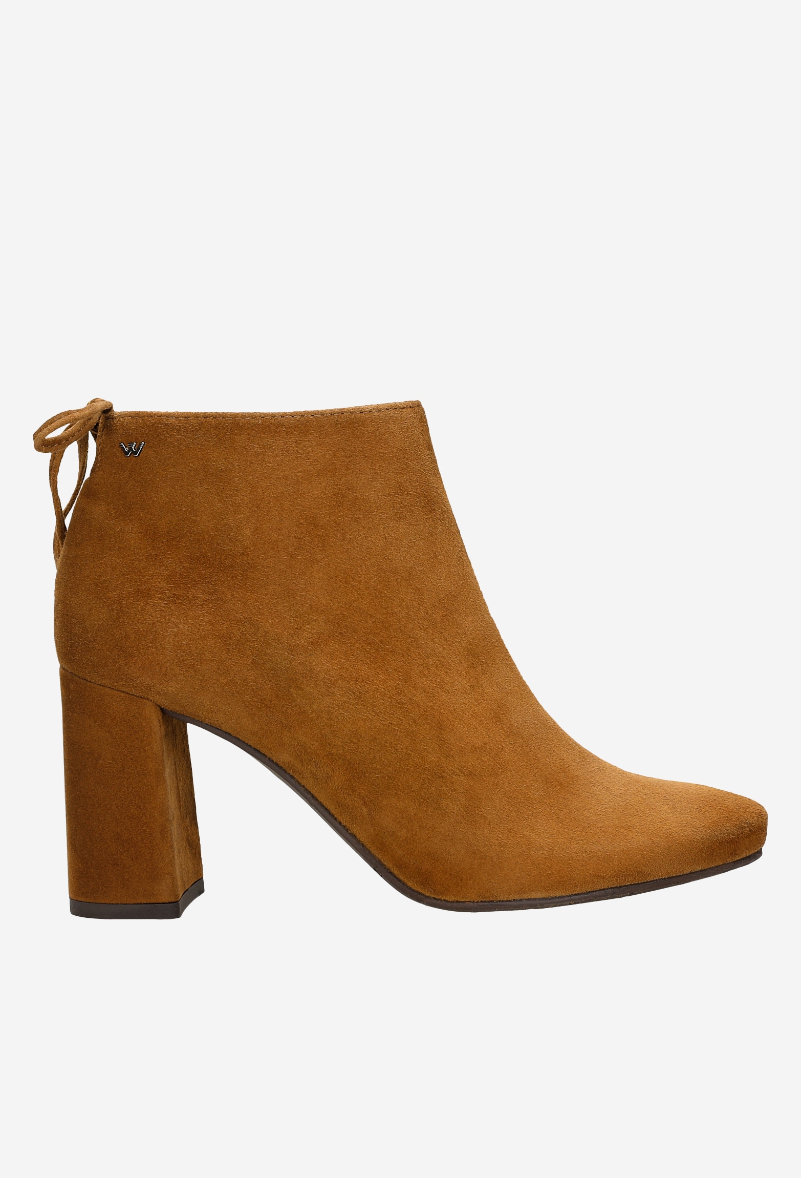 Czarne skórzane botki damskie na słupku z noskiem w szpic