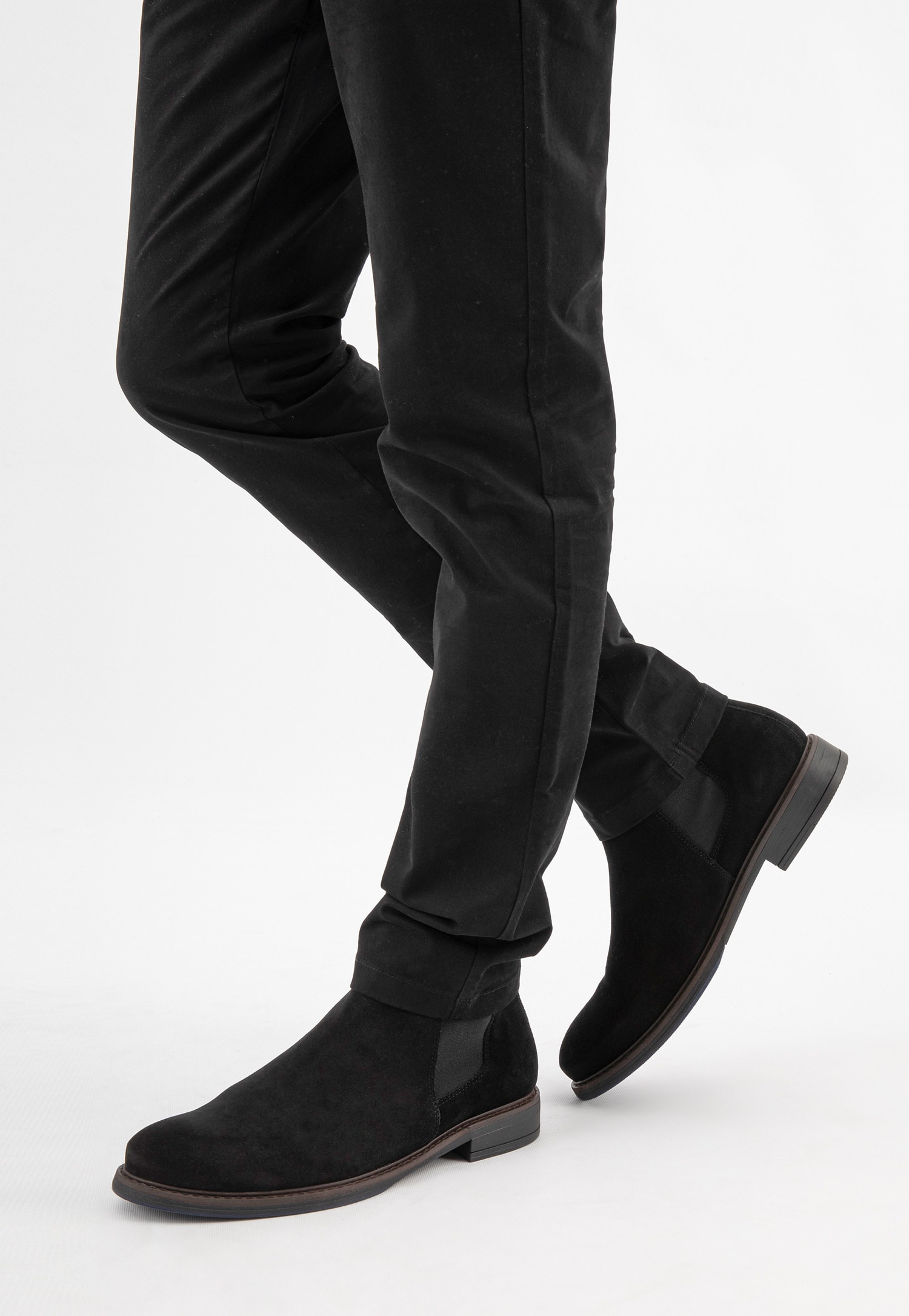 Czarne skórzane sztyblety męskie ze skóry licowej