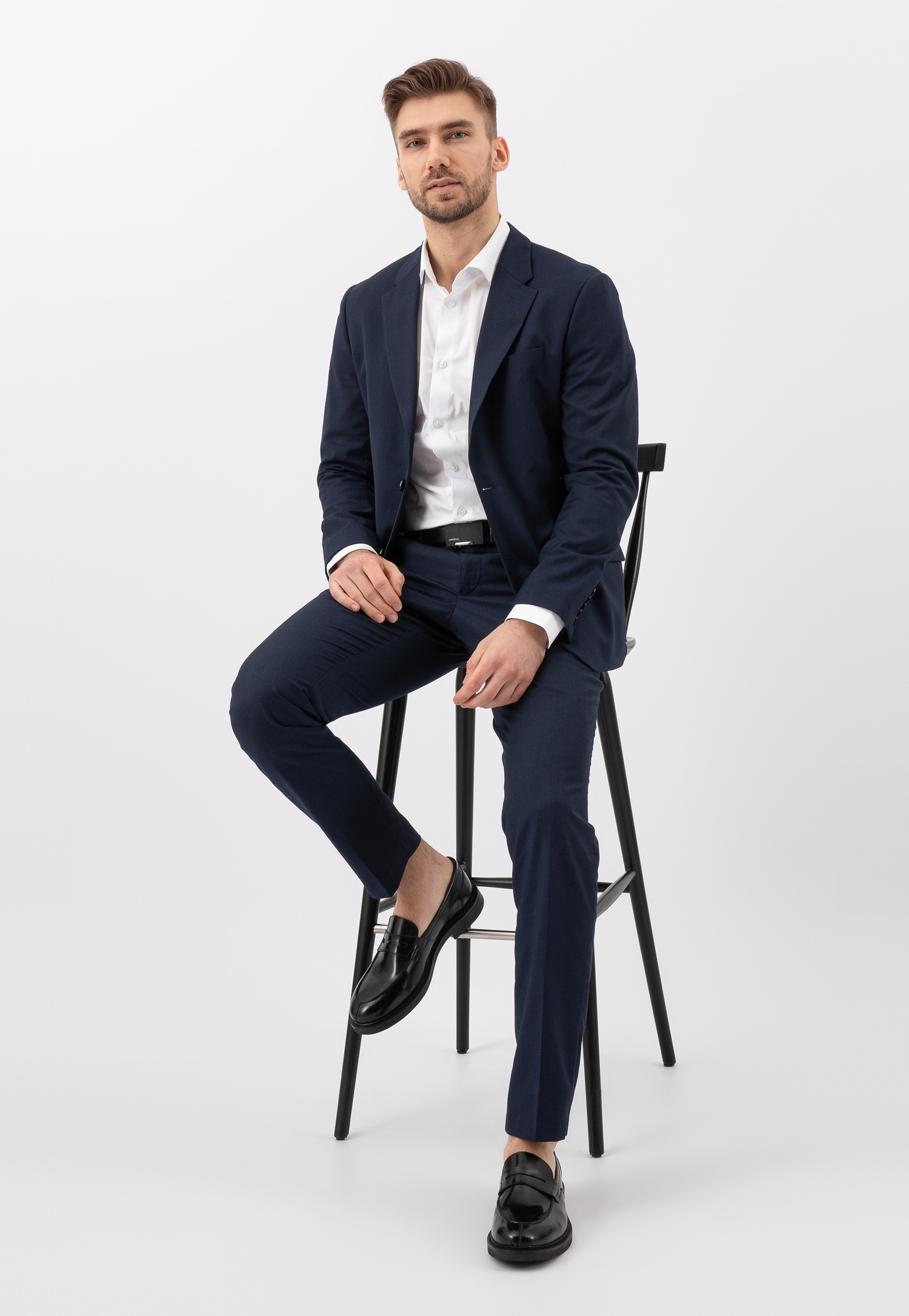 Czarne lakierowane mokasyny męskie typu penny loafers