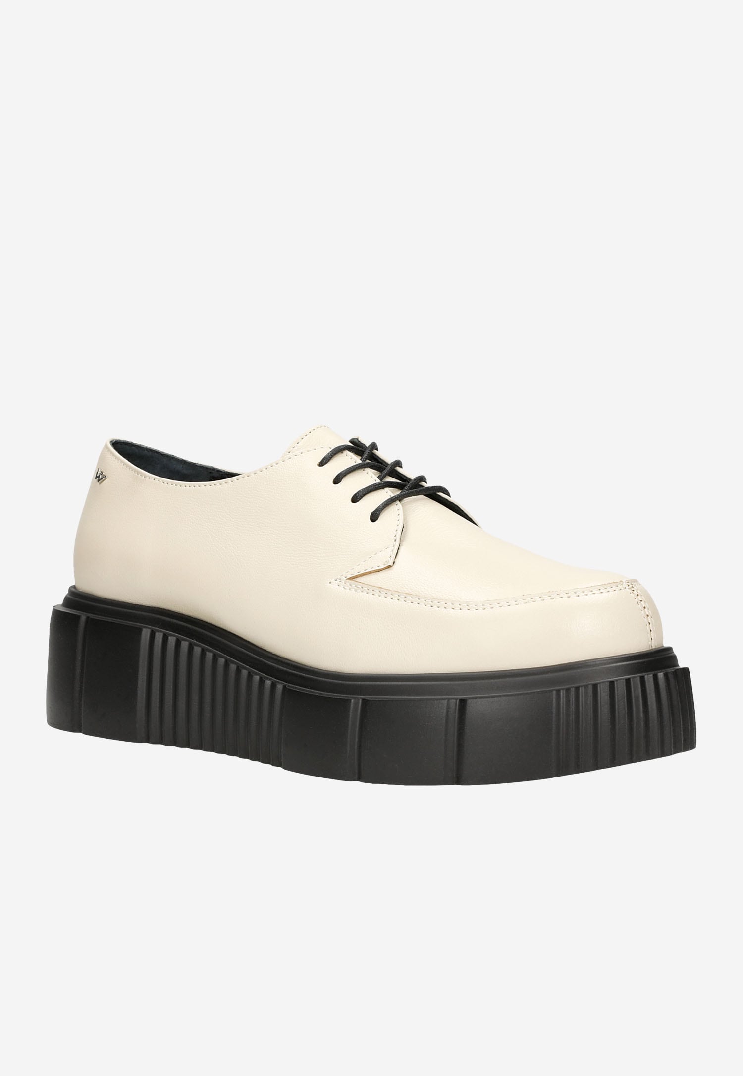 Trampki damskie na platformie w białej odsłonie