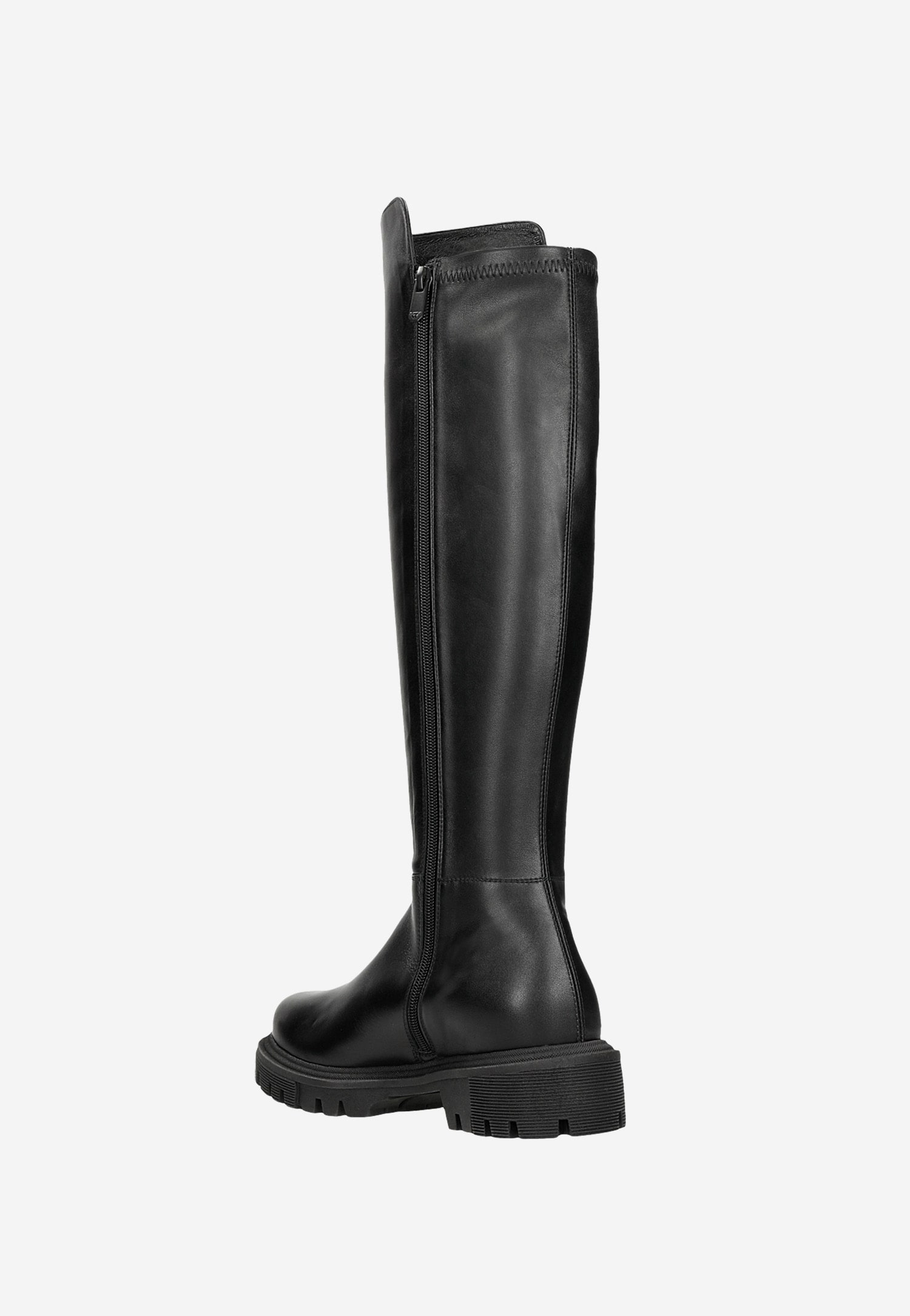 Czarne zimowe kozaki damskie na traktorze