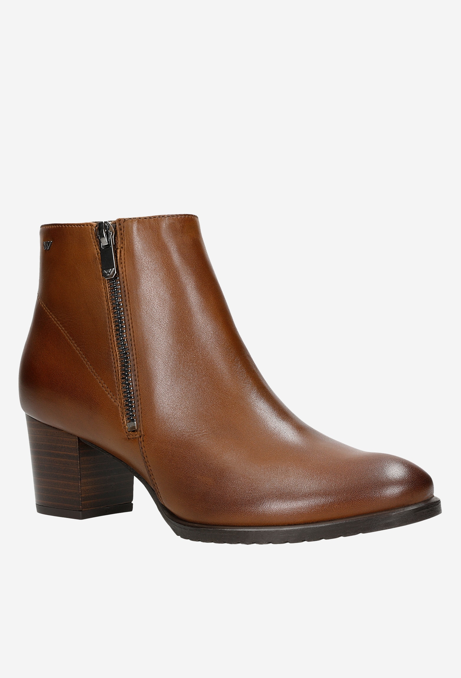 Czarne botki damskie na niskim obcasie