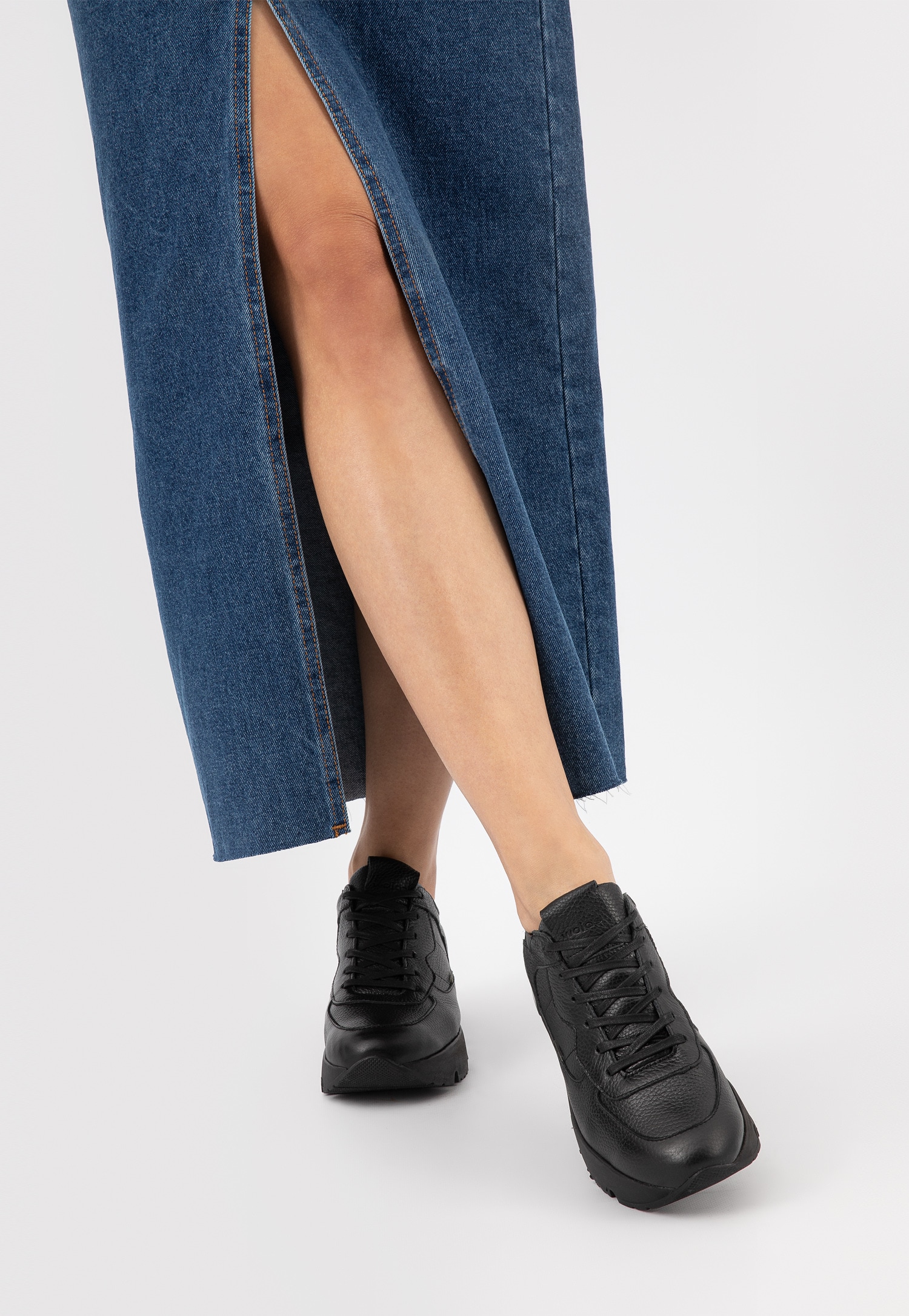 Czarne skórzane sneakersy damskie