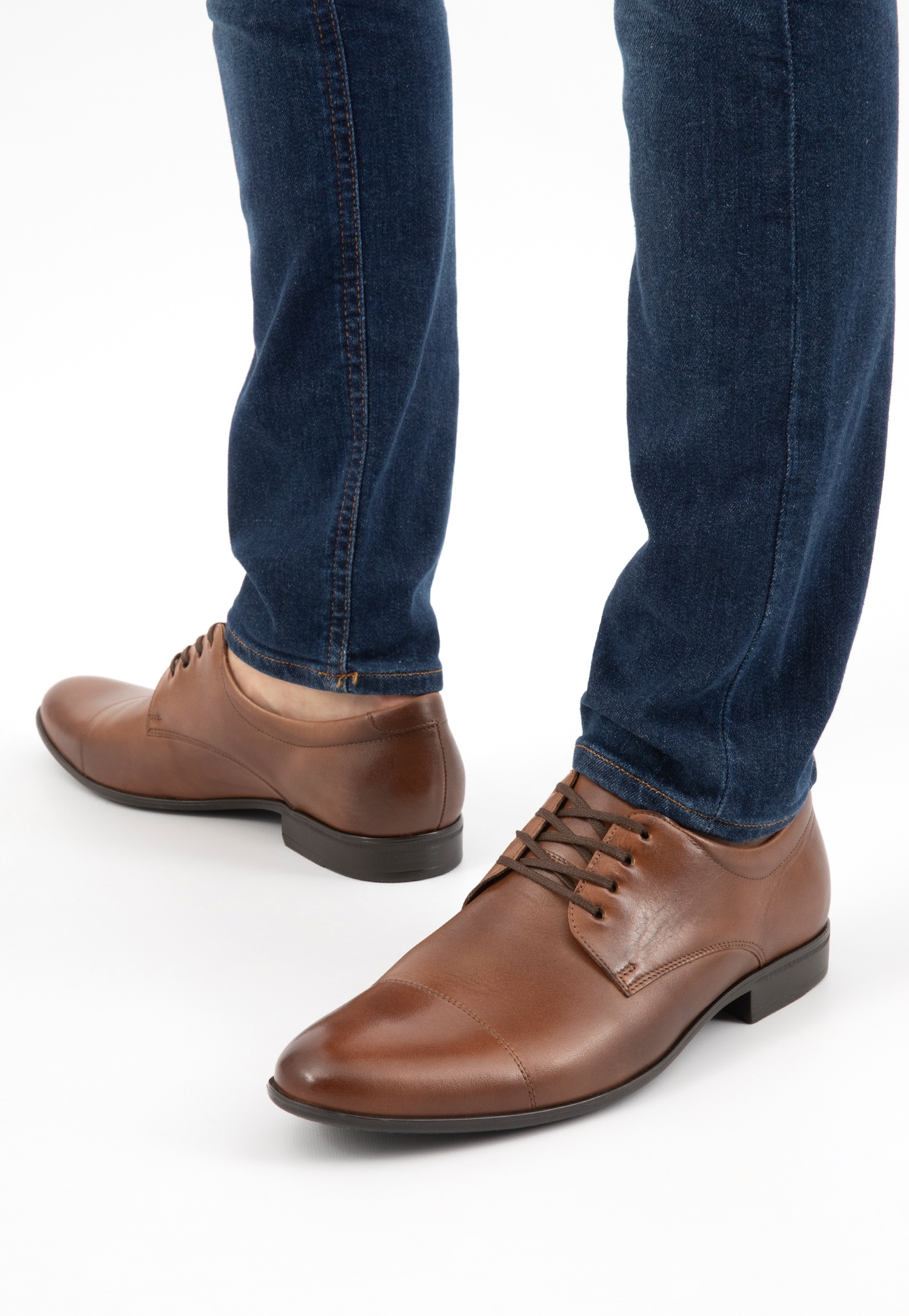 Brązowe eleganckie półbuty męskie